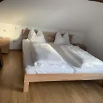 Landgasthof Krone Hotell