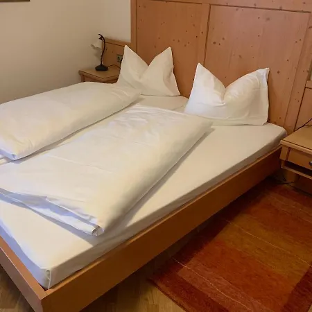 Landgasthof Krone Hotel
