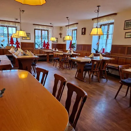 Landgasthof Krone *