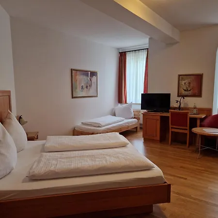Hotel Landgasthof Krone *